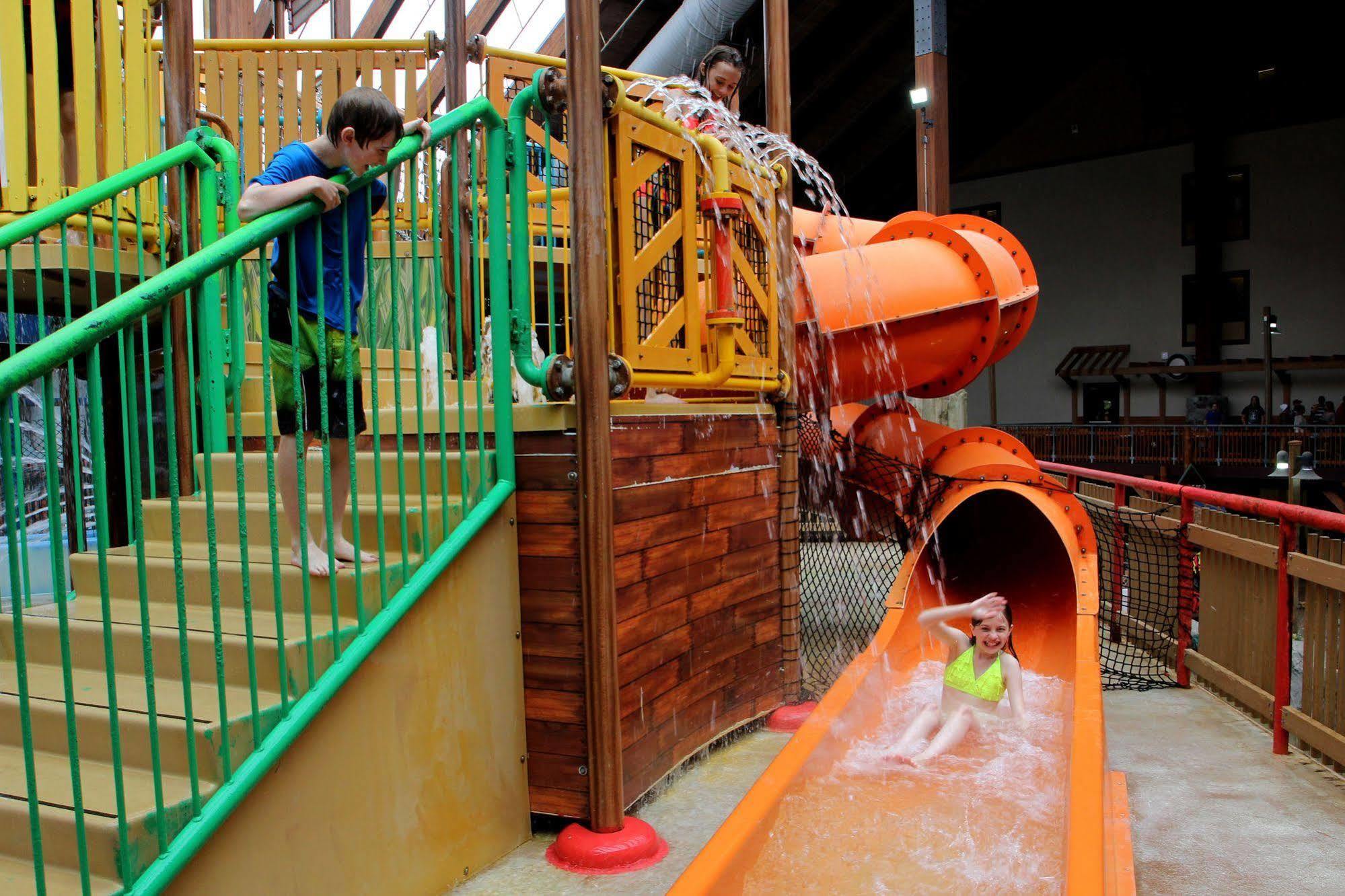 Six Flags Great Escape Lodge & Indoor Waterpark Queensbury Kültér fotó